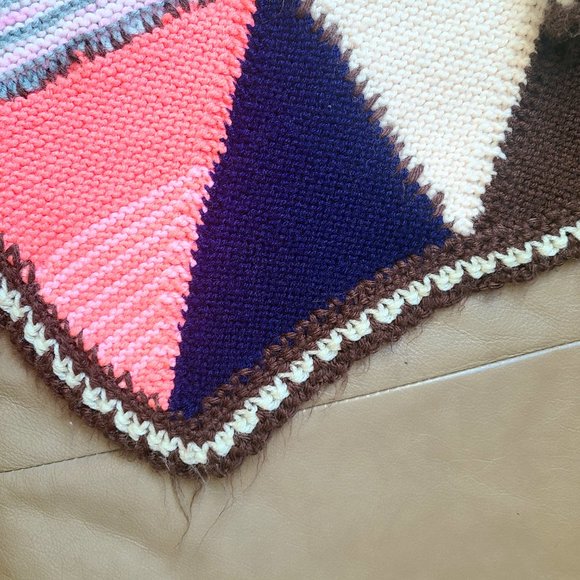 Hand made crochet throw, Afghan or blanket. - Picture 4 of 6